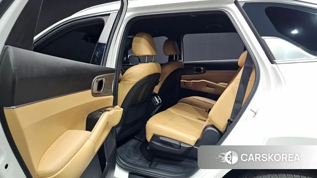 Kia Sorento 4th Generation 2023 Белый из Кореи, фото 3
