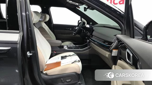 Kia The New Carnival 4th Generation 2025 Серый из Кореи, фото 3