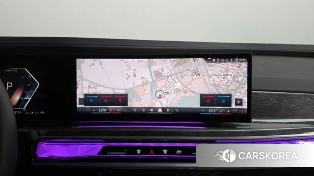 BMW 7 Series (G70) 2023 Черный двухцветный из Кореи, фото 3