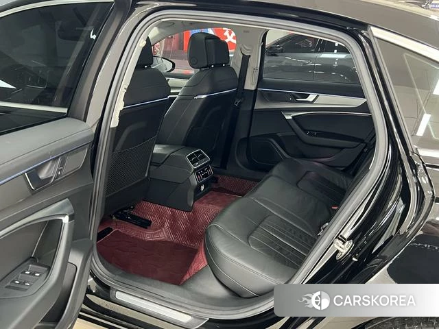 Audi A6L 2021 Черный из Китая, фото 3