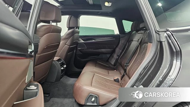 BMW 6 Series GT (G32) 2024 Черный из Кореи, фото 3