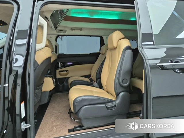 Kia Carnival 4th generation 2021 Черный из Кореи, фото 3