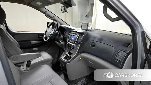 Hyundai The New Grand Starex 2019 Серебряный из Кореи, фото 3