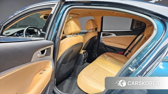 Genesis The New G70 2022 Синий из Кореи, фото 3