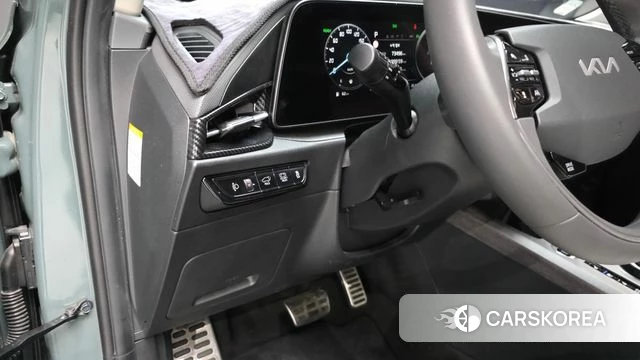 Kia Di Ol Nu Niro 2022 Зеленый из Кореи, фото 3