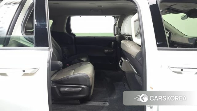 Kia The New Carnival 4th Generation 2025 Белый из Кореи, фото 3
