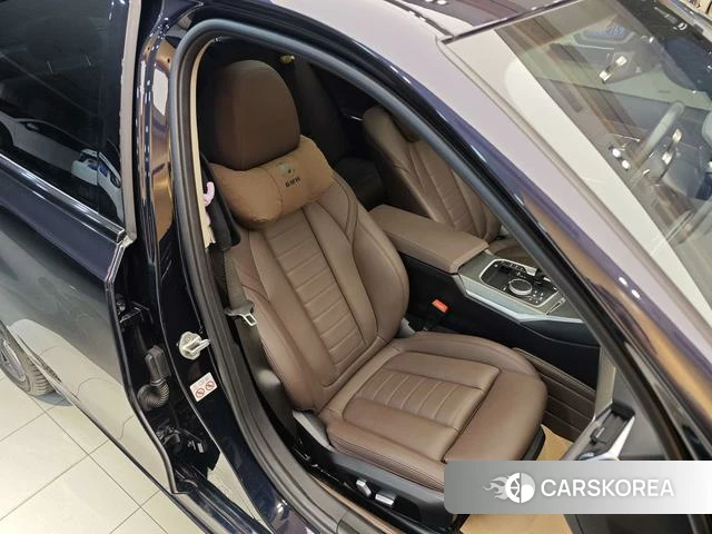 BMW 3 series 2021 Черный из Китая, фото 3