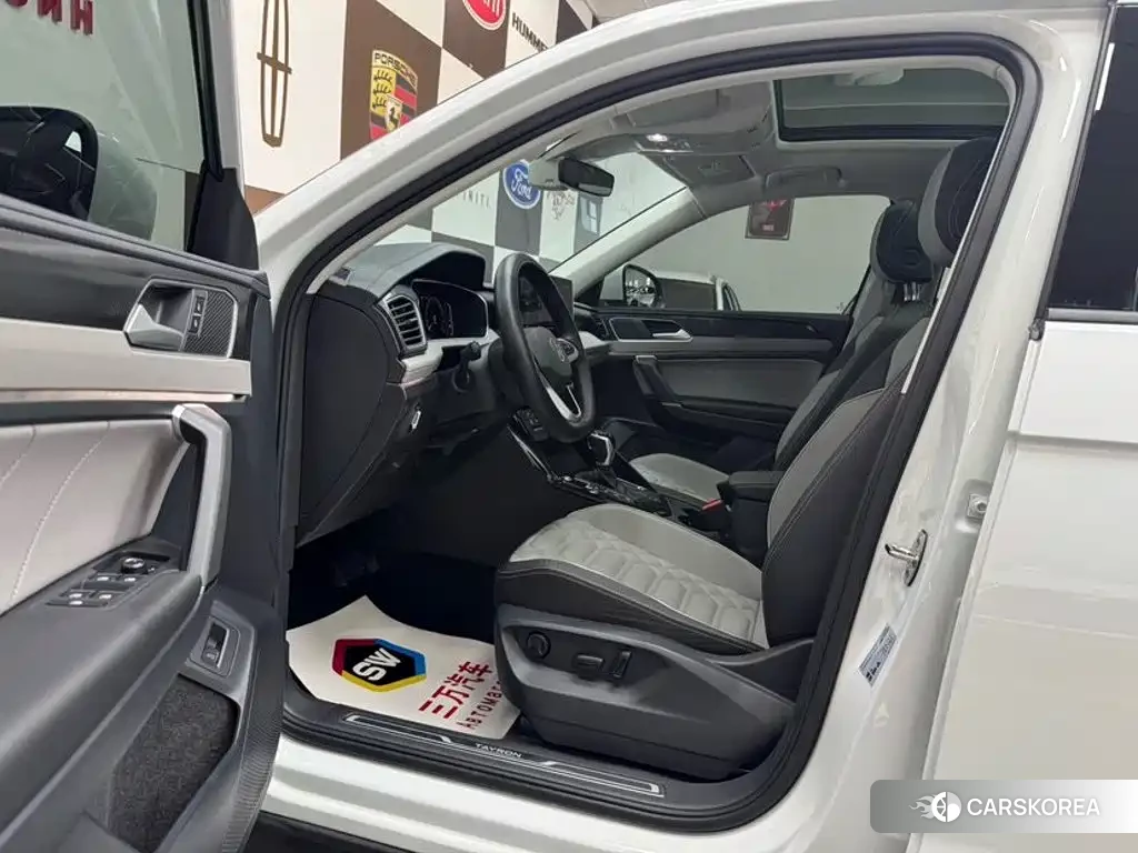 Volkswagen Tayron 2023 Белый из Китая, фото 4