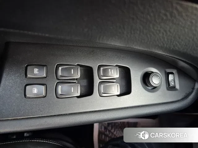 Ssangyong The New Rexton Sport 2021 Темно-зеленый из Кореи, фото 3