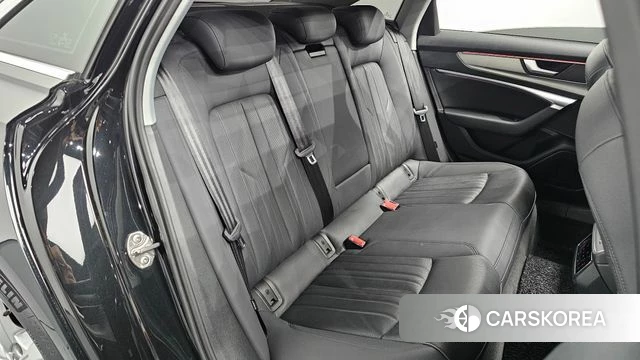 Audi A6 (C8) 2021 Черный из Кореи, фото 3