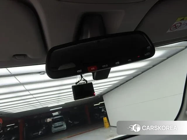 Kia The New Kia Ray 2023 Белый из Кореи, фото 3