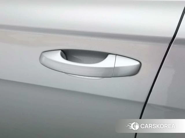 Volkswagen Lavida 2021 Серебристо-серый из Китая, фото 3