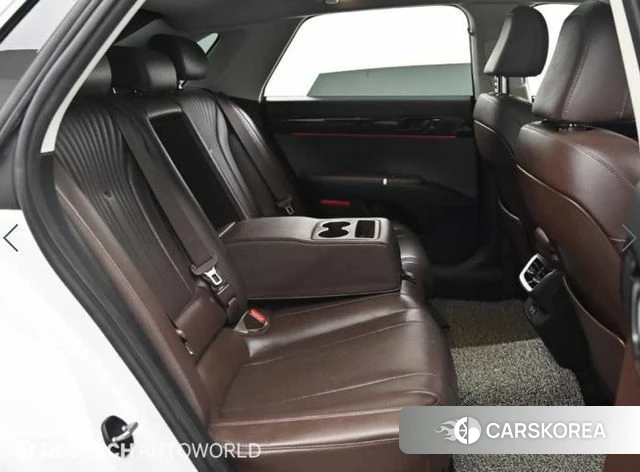 Hyundai Grandeur Hybrid (GN7) 2023 Белый из Кореи, фото 3