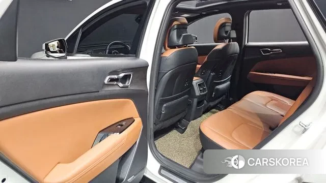 Kia Sportage 5th Generation 2024 Белый из Кореи, фото 3