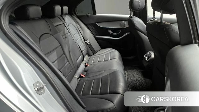 Mercedes-Benz C-Class W205 2018 Серебряный из Кореи, фото 3