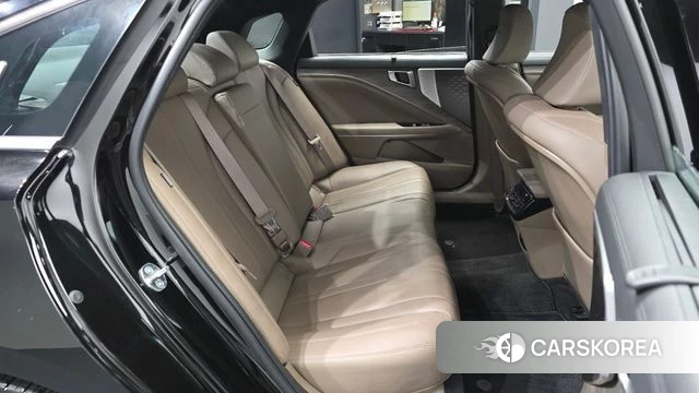 Kia K8 2023 Черный из Кореи, фото 3