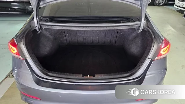 Hyundai Avante AD 2018 Серый из Кореи, фото 3