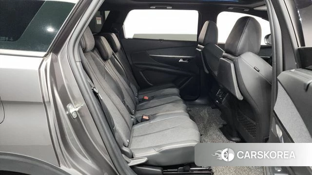 Peugeot 5008 second generation 2018 Серый из Кореи, фото 3