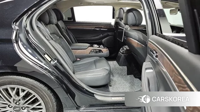 Genesis G90 2021 Черный из Кореи, фото 3