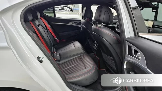 Genesis The New G70 2020 Белый из Кореи, фото 3