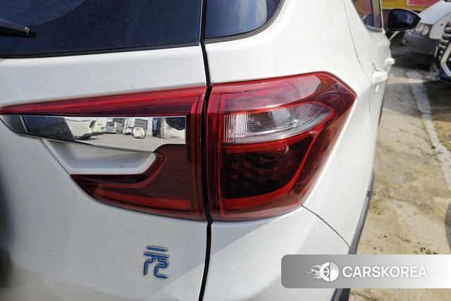 BYD Yuan EV 2019 Белый из Китая, фото 3