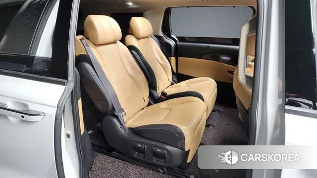 Kia Carnival 4th generation 2022 Белый из Кореи, фото 3