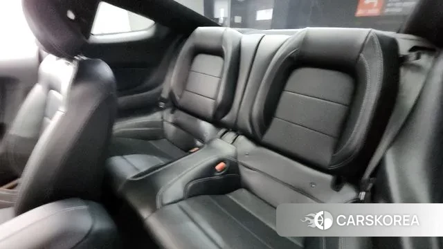 Ford Mustang 2021 Серый из Кореи, фото 3