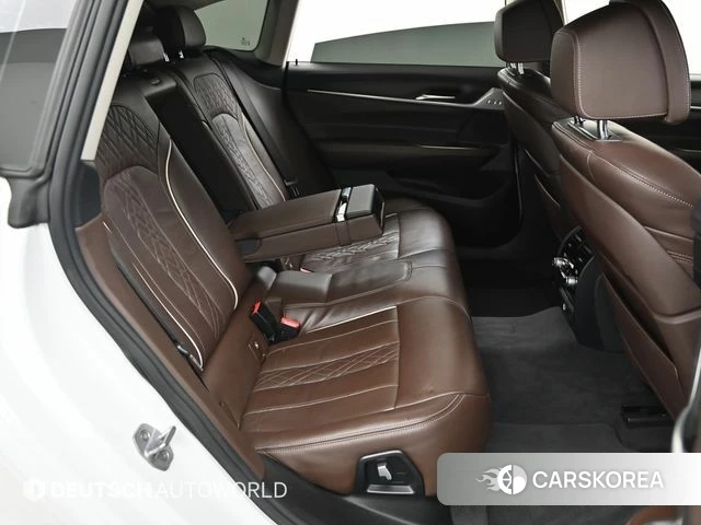 BMW 6 Series GT (G32) 2018 Белый из Кореи, фото 3