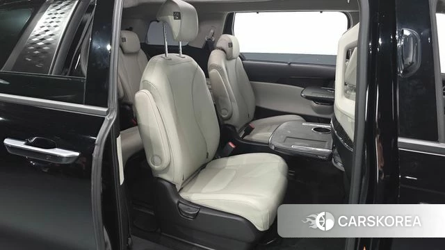 Kia Carnival 4th generation 2023 Черный из Кореи, фото 3