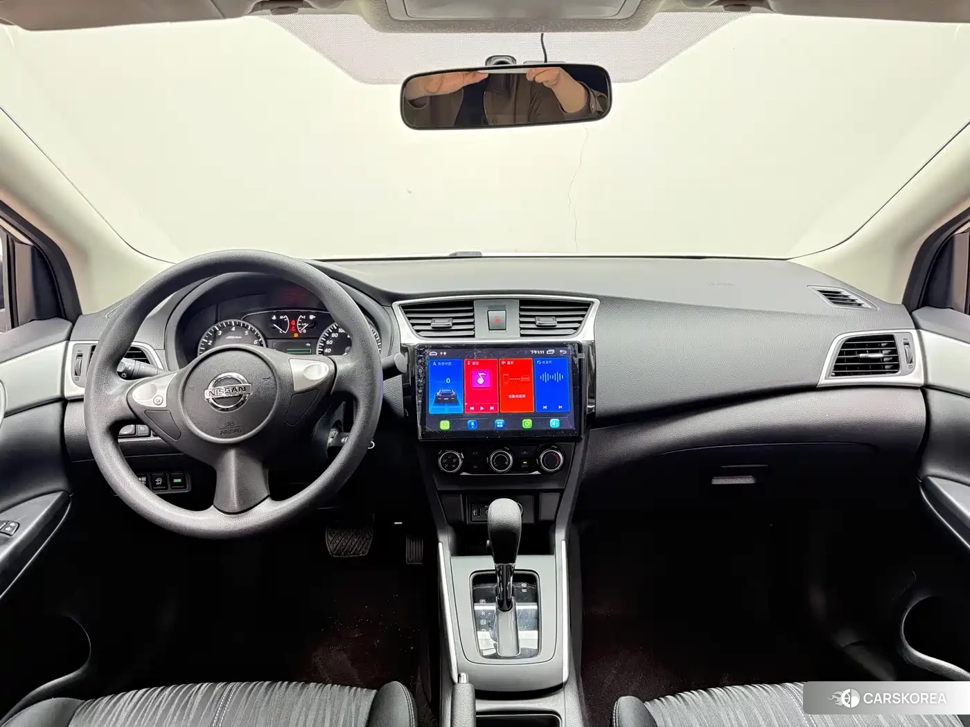 Nissan Sylphy 2023 Белый из Китая, фото 3
