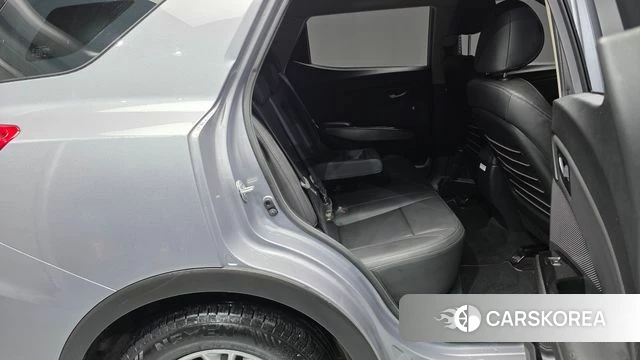 Ssangyong The New Tivoli Air 2024 Серебристо-серый из Кореи, фото 3