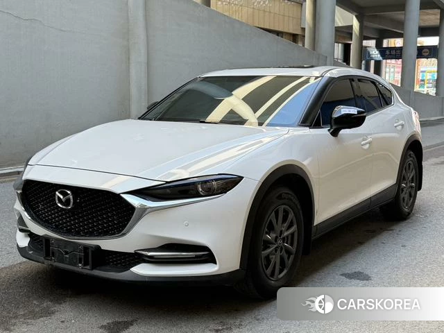 Mazda CX-4 2023 Белый из Китая, фото 3