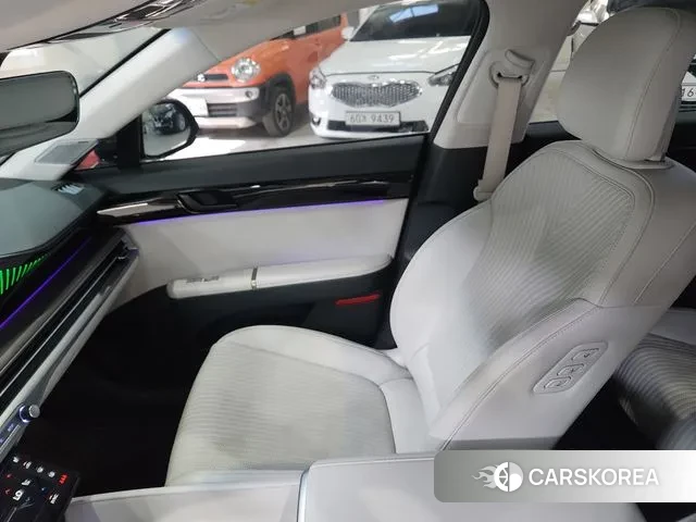 Hyundai Grandeur (GN7) 2023 Серый из Кореи, фото 3