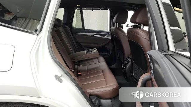 BMW X3 (G01) 2024 Белый из Кореи, фото 3