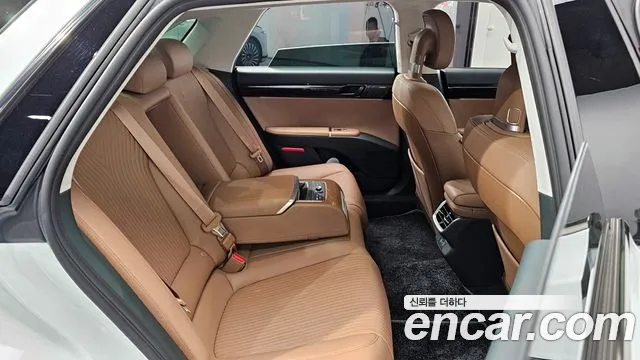 Hyundai Grandeur Hybrid (GN7) 2023 Белый из Кореи, фото 3