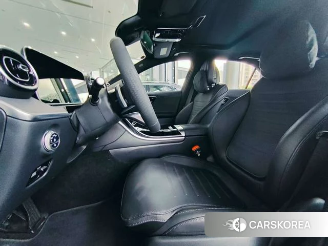 Mercedes-Benz Class C 2026 Белый из Китая, фото 3