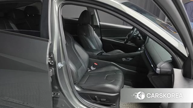 Hyundai The New Avante (CN7) 2025 Серый из Кореи, фото 3