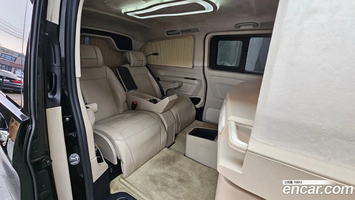 Mercedes-Benz V-Class 2019 из Кореи, фото 3