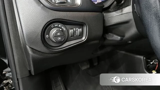 Jeep Renegade 2021 Серый из Кореи, фото 3