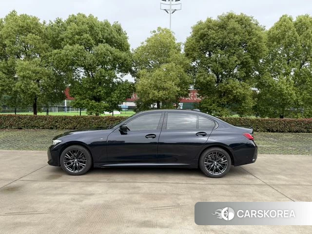 BMW 3 series 2024 Черный из Китая, фото 3