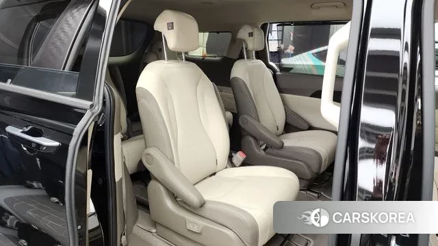 Kia The New Carnival 4th Generation 2024 Черный из Кореи, фото 3