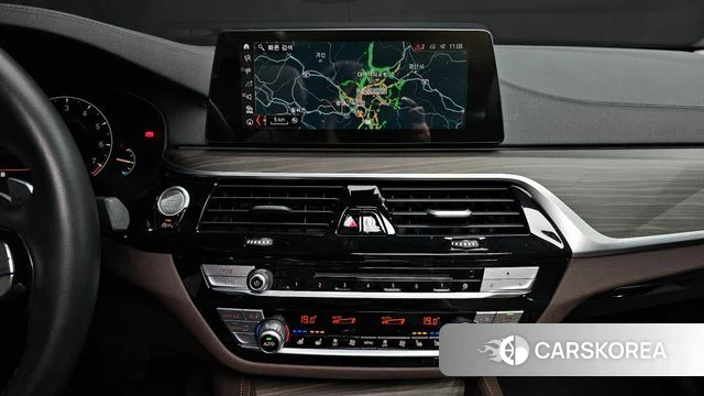 BMW 5 Series (G30) 2019 Синий из Кореи, фото 3