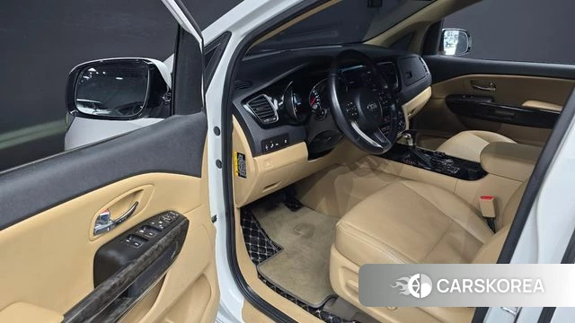 Kia The New Carnival 2020 Белый из Кореи, фото 3