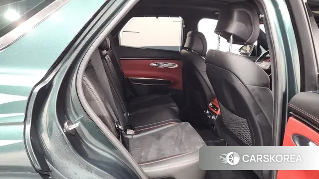 Genesis GV70 2021 Зеленый из Кореи, фото 3