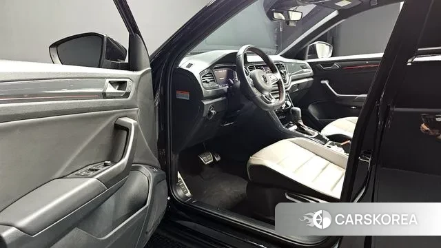 Volkswagen T-Roc 2021 Серый из Кореи, фото 3