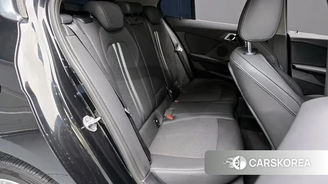 BMW 1 Series (F40) 2021 Черный из Кореи, фото 3