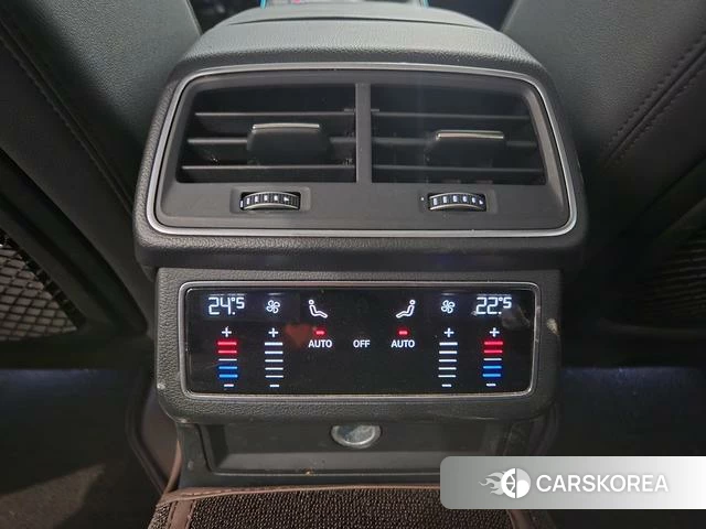 Audi A6 (import) 2021 Черный из Китая, фото 3