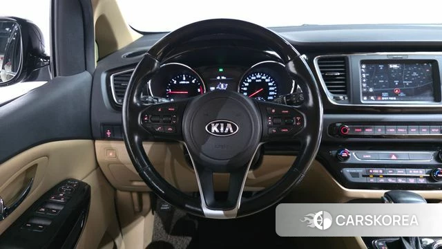 Kia The New Carnival 2018 Черный из Кореи, фото 3