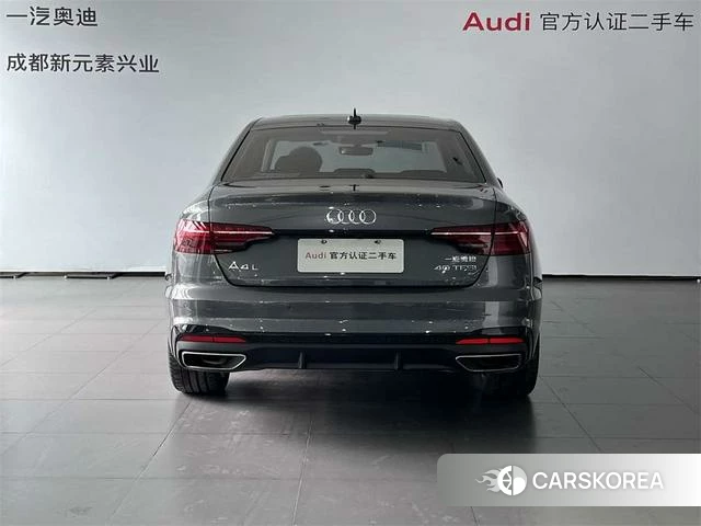 Audi A4L 2023 Темно-серый из Китая, фото 3