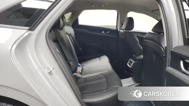 Kia The New K5 3rd generation 2024 Серебристо-серый из Кореи, фото 3